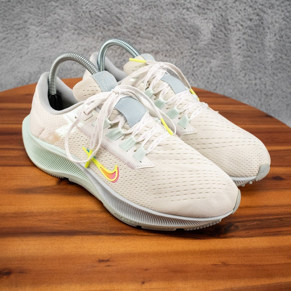 Nike Zoom Running Shoes Womens Size 8 White Mint Mesh Sneakers DH6507-111